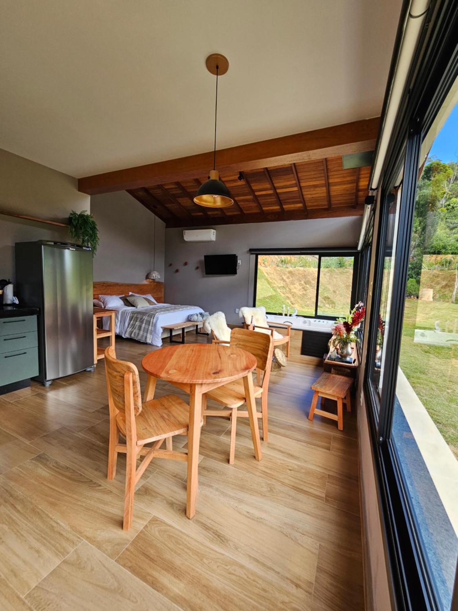 Vila Pinheiro Villa Santa Teresa  Exterior photo